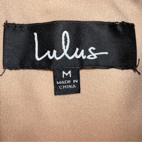 Lulu's White Sheath Halter Dress NWT size medium - Picture 8 of 11